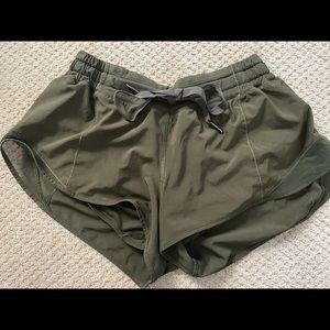 green lulu hotty hot shorts
